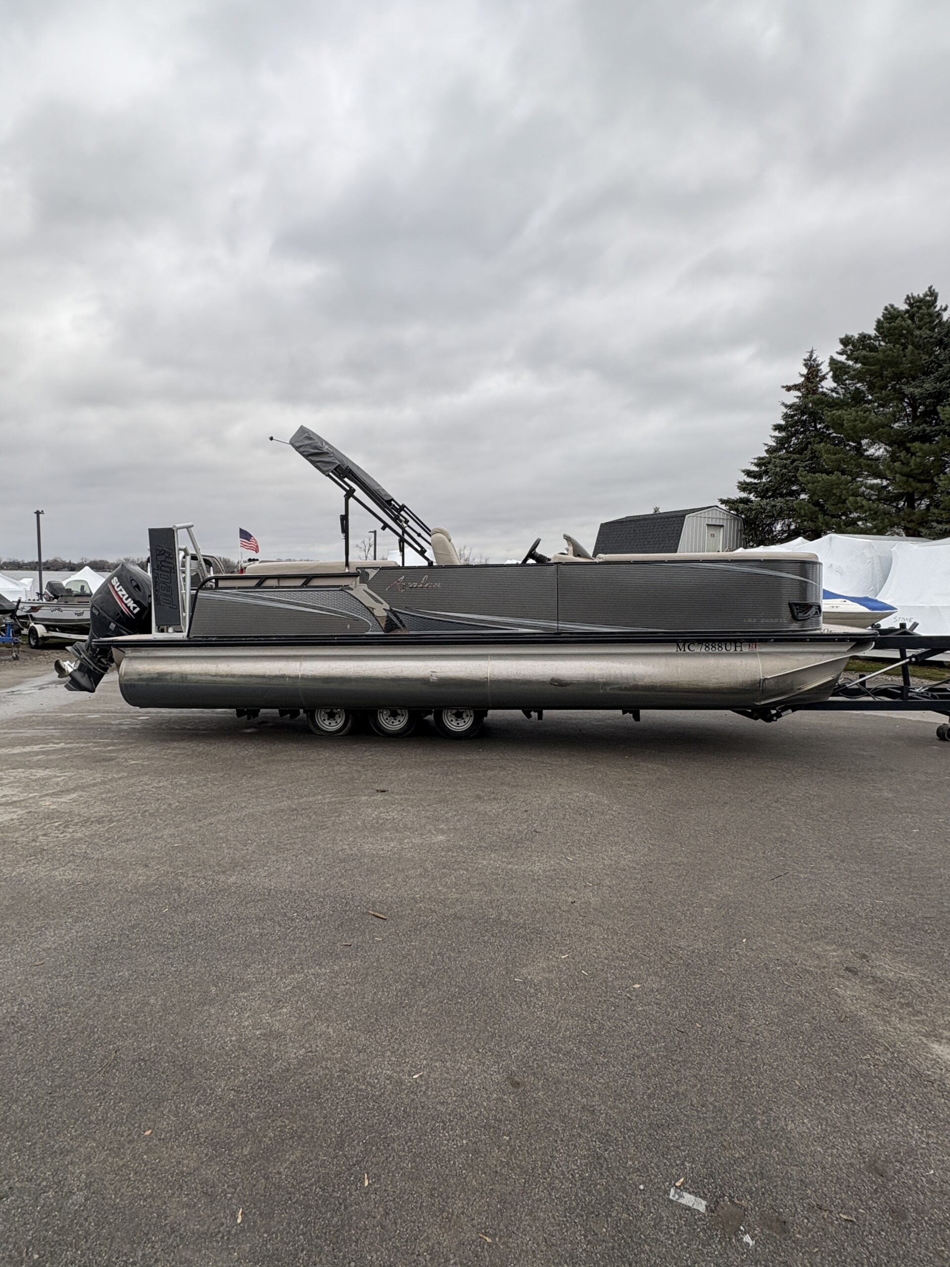 2019 24FT LSZ ELITE TRITOON